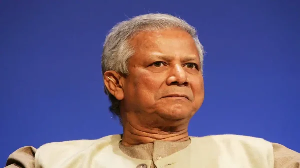 Yunus Praises Students Leading Anti-Hasina Protests in BD